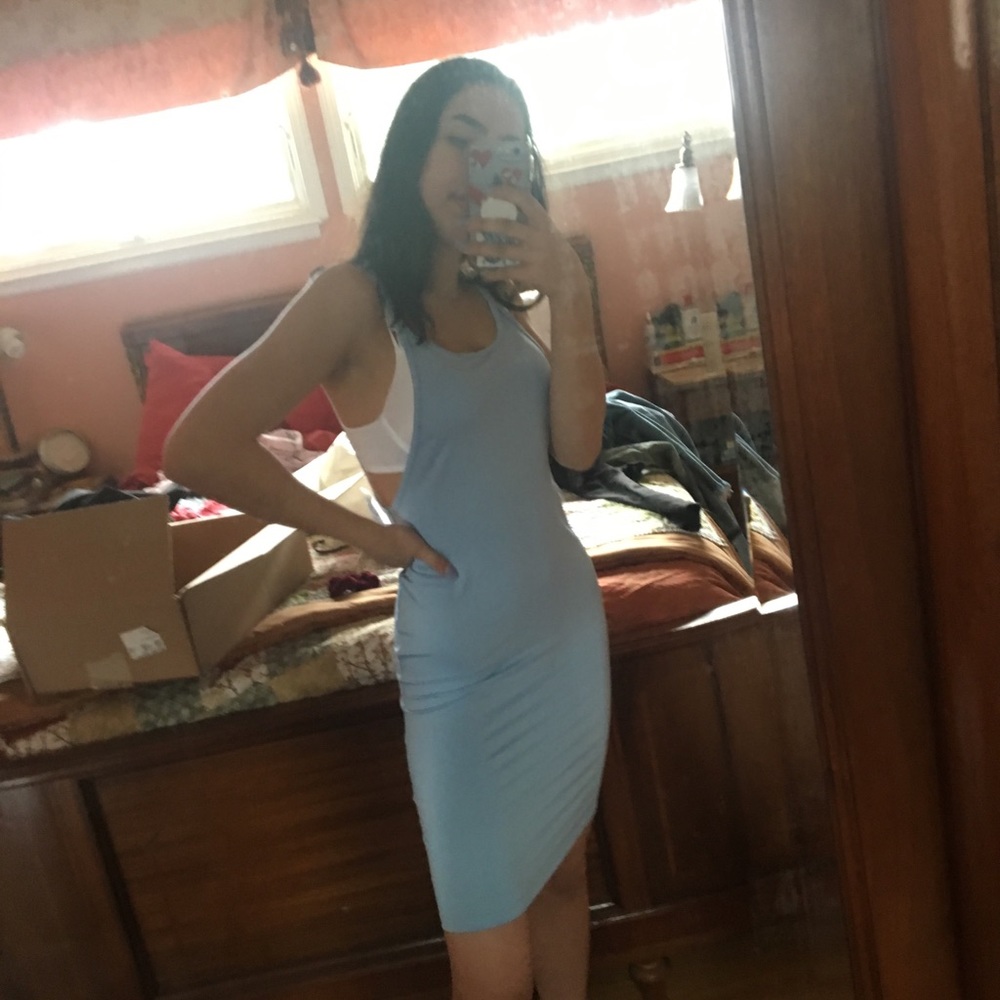 body con backless dress